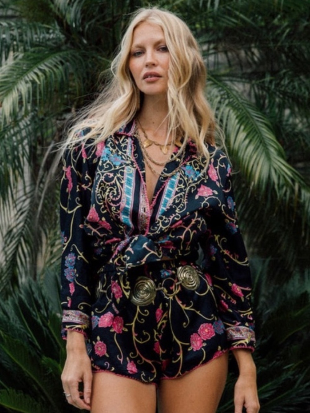 Chasing Unicorns 💖💙 All I Wanna Do Baroque Floral Silk Satin Blouse sz XS
